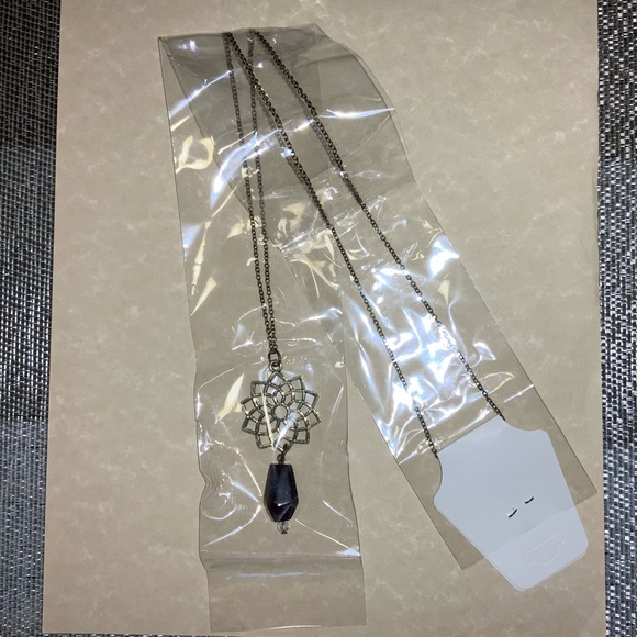 🌺Crown Chakra Amethyst Necklace NWT! - Picture 6 of 6